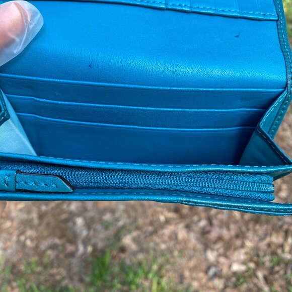 Coach Teal Leather Small Bifold Wallet - Picture 5 of 13